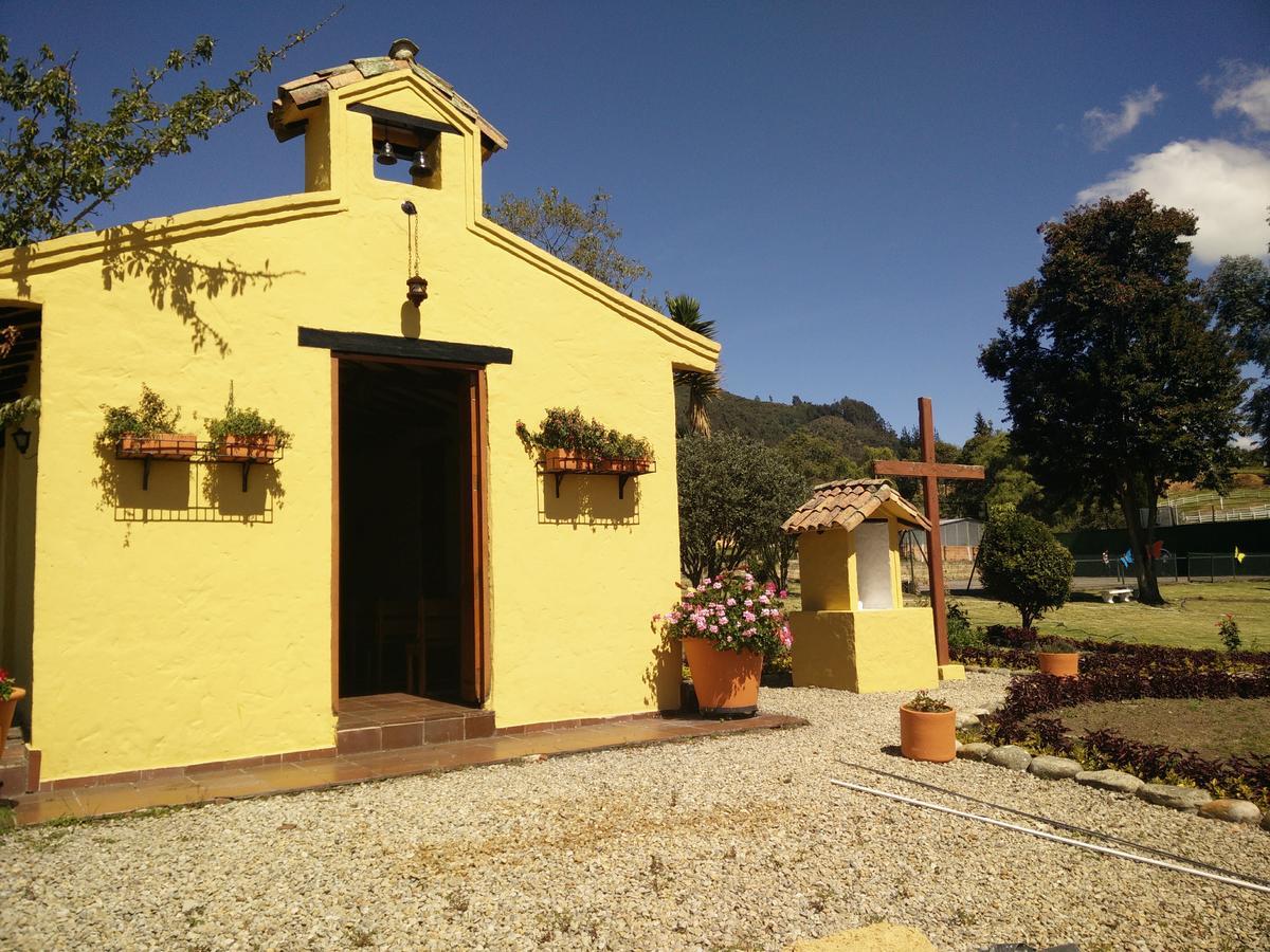 Hotel Campestre Franchesca Tabio Exterior foto
